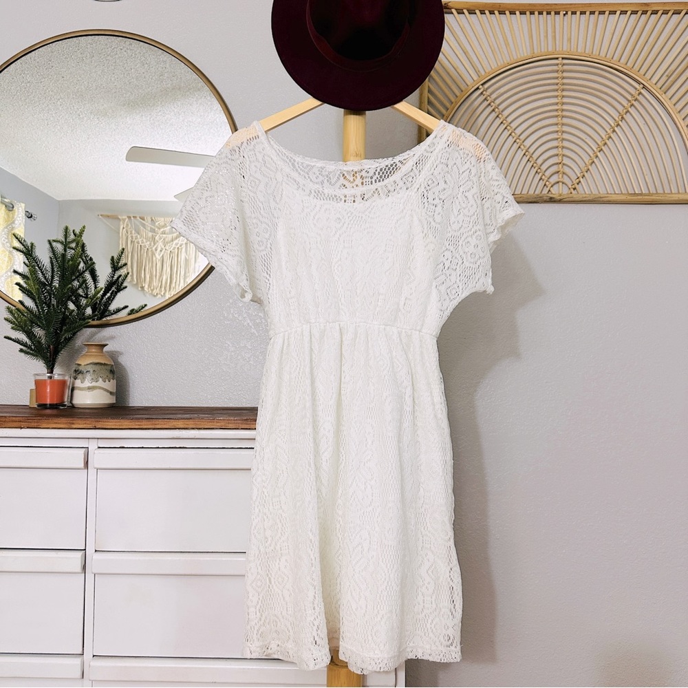 LIKE NEW SPRING/SUMMER STAPLE DRESS☀️🤍